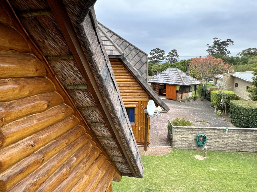 2 Bedroom Property for Sale in The Island Western Cape